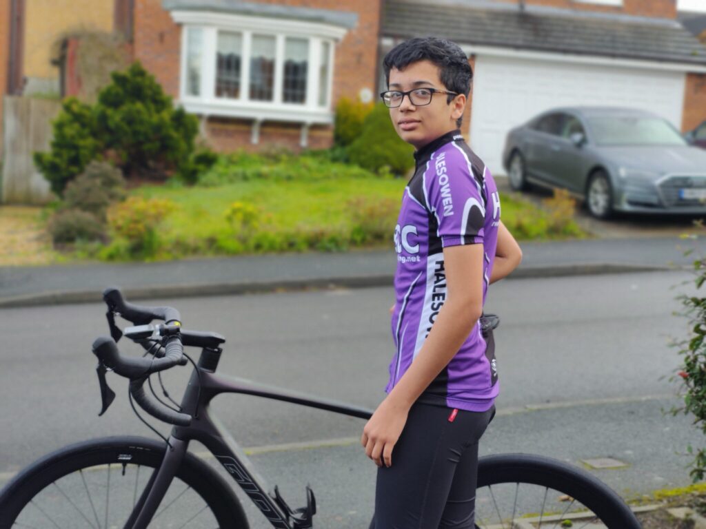 a picture of Ayaan Ali Zwift with his bike