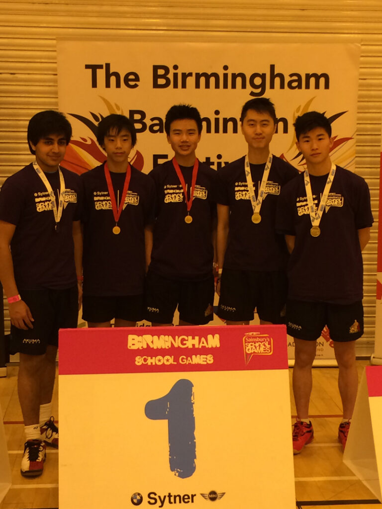 Badminton teams through to National Championships