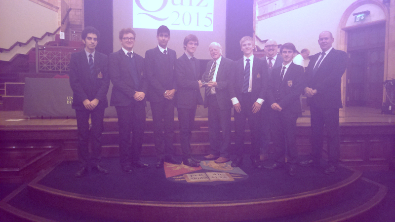 a picture of the students who won the lords mayors quiz