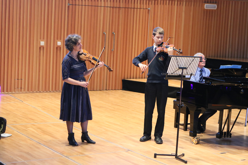Pupils add strings to their bows in musical masterclass