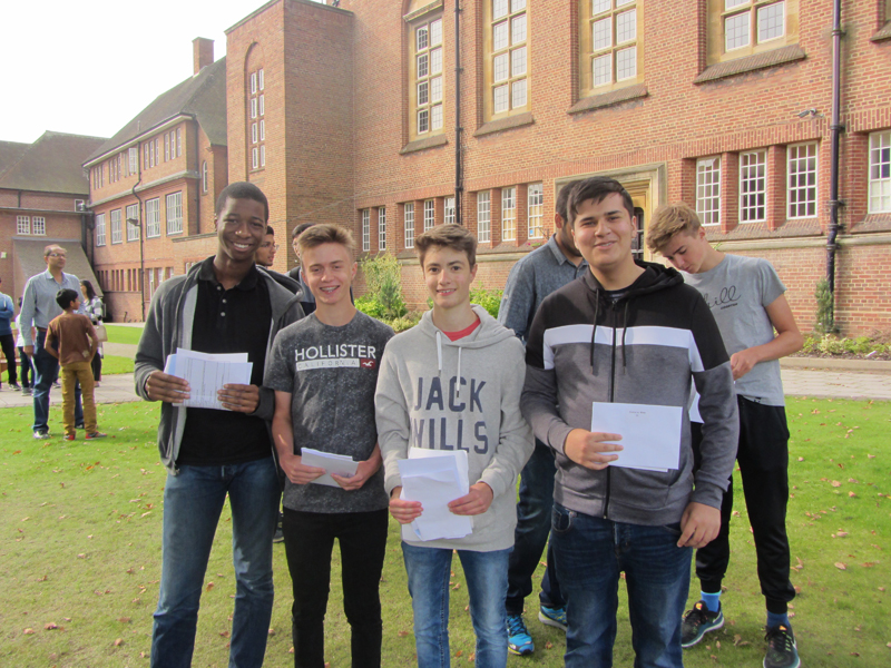 pictures of students with GCSE results